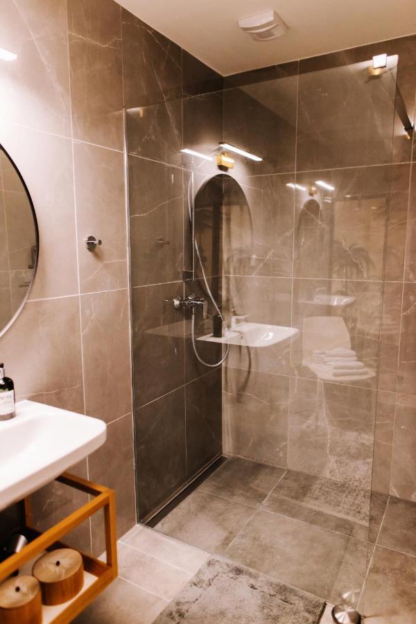 Design Apartman - Free Parking Szeged Exterior foto